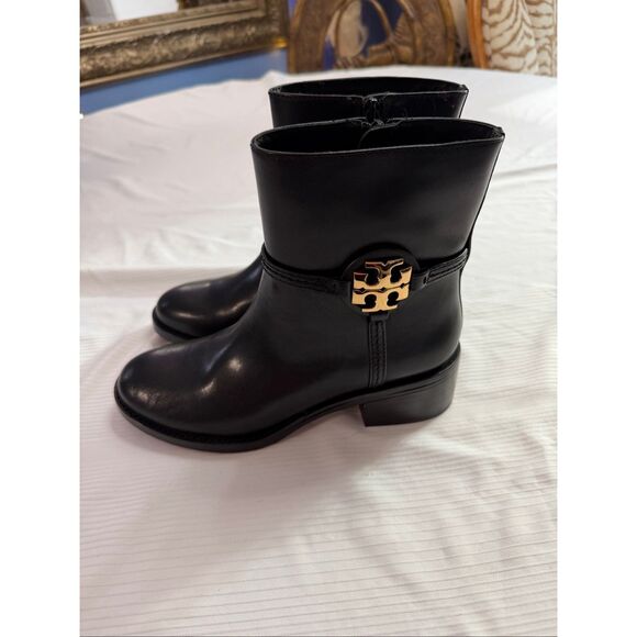 Tory Burch Miller 45MM Leather Ankle Bootie in Black Size Size 6.5 6 1/2 - Picture 1 of 14